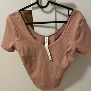 LULULEMON align tee
Size 4
Worn ONLY once